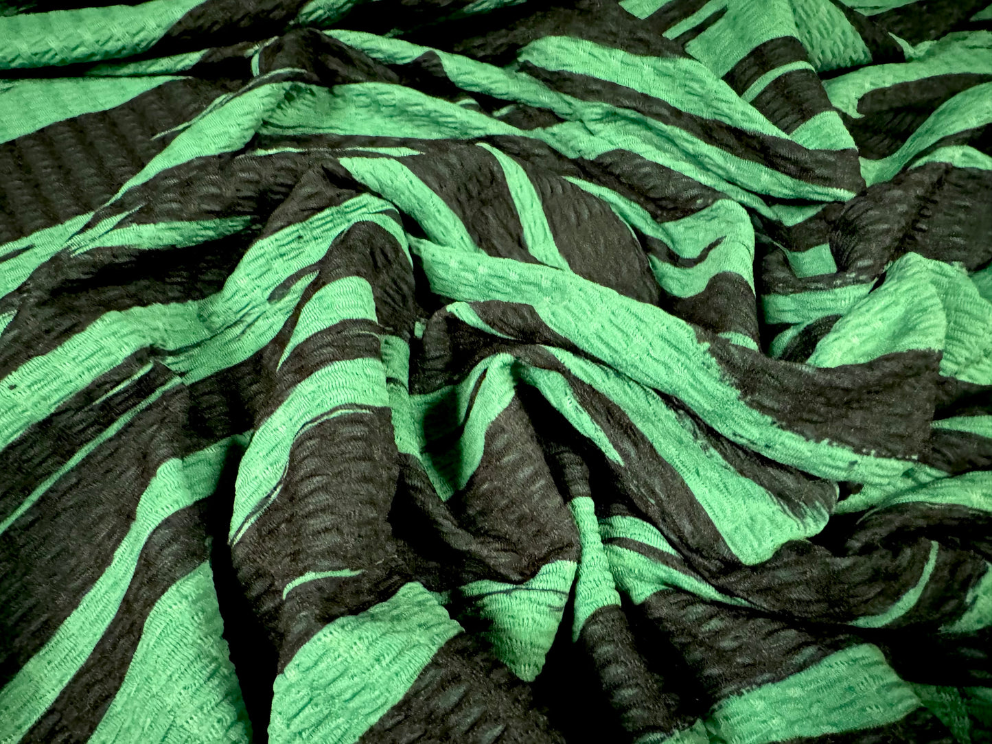 Stretch spandex jacquard jersey dress fabric, per metre - brushstroke print - emerald green