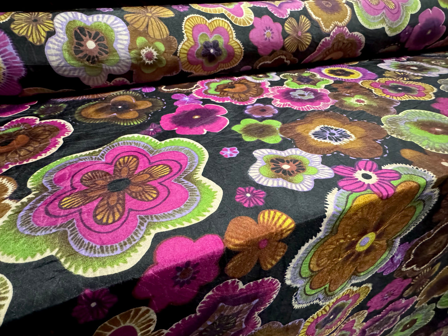 Taffeta faux silk fabric - retro flower print - magenta brown & black