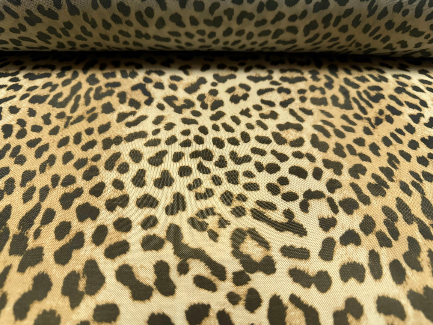 Power mesh net stretch spandex fabric, per metre - leopard print - sandstone