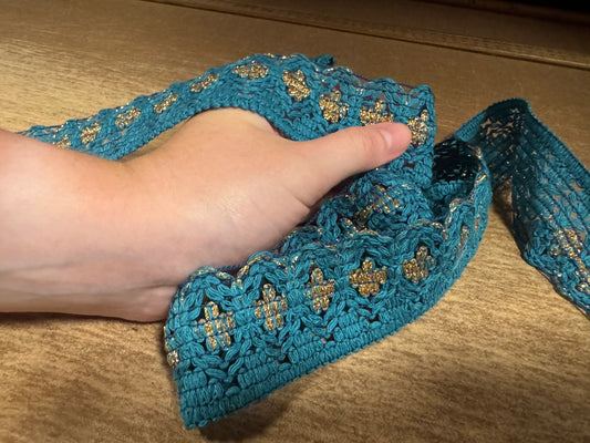 Metallic crochet lace edging trim fabric with scallop, per metre - dark turquoise with gold lurex