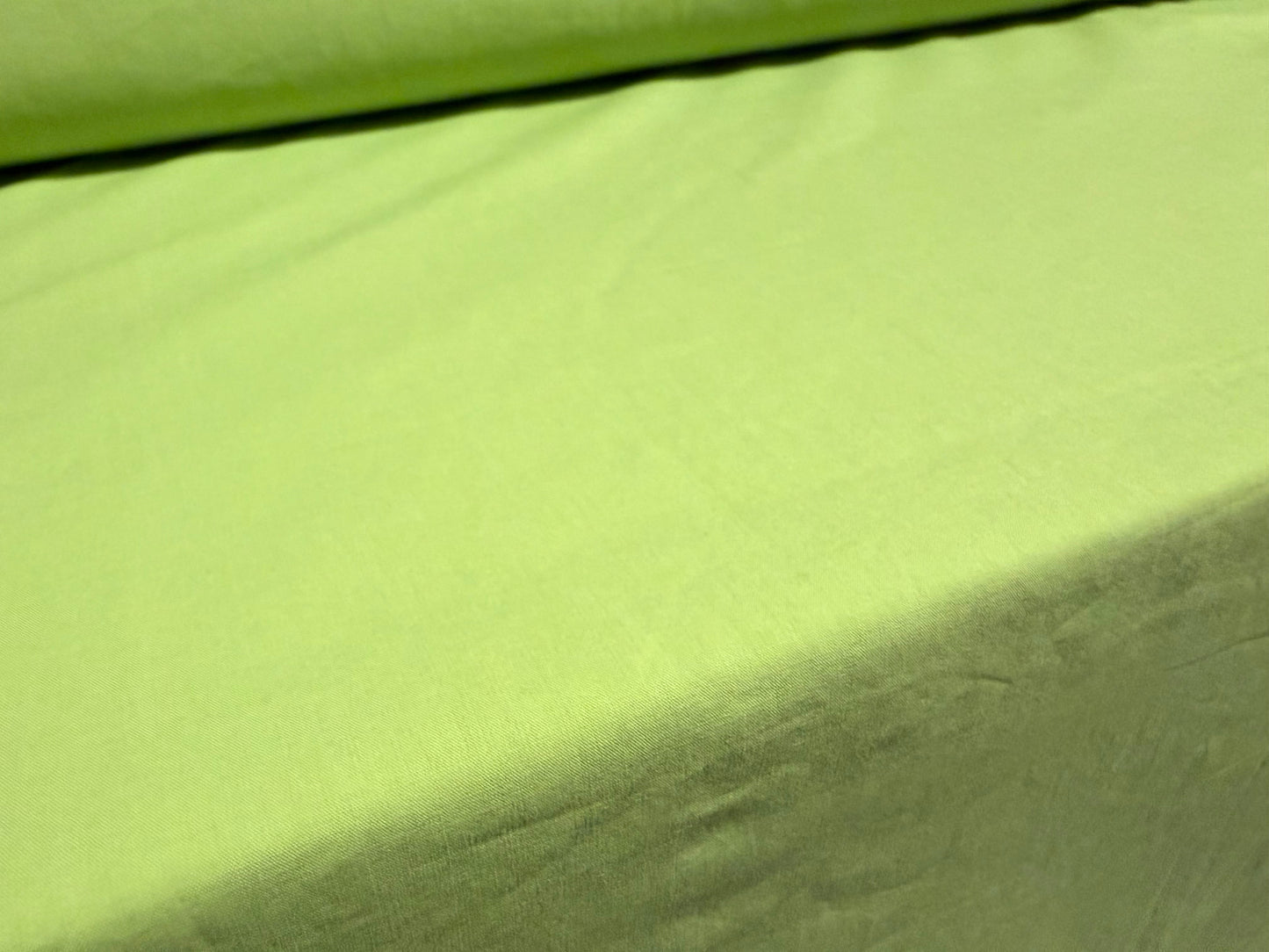 Washed cotton plain weave fabric, per metre - green