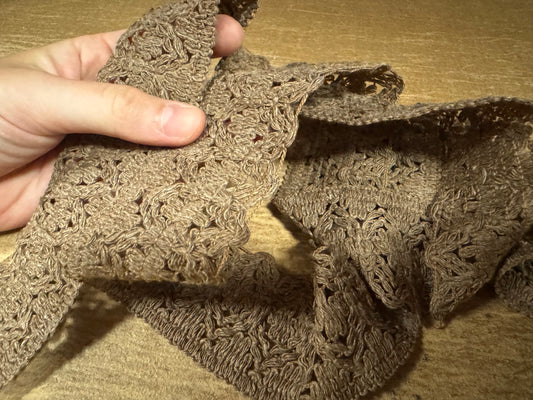 Crochet lace edging trim fabric, per metre - floral - brown