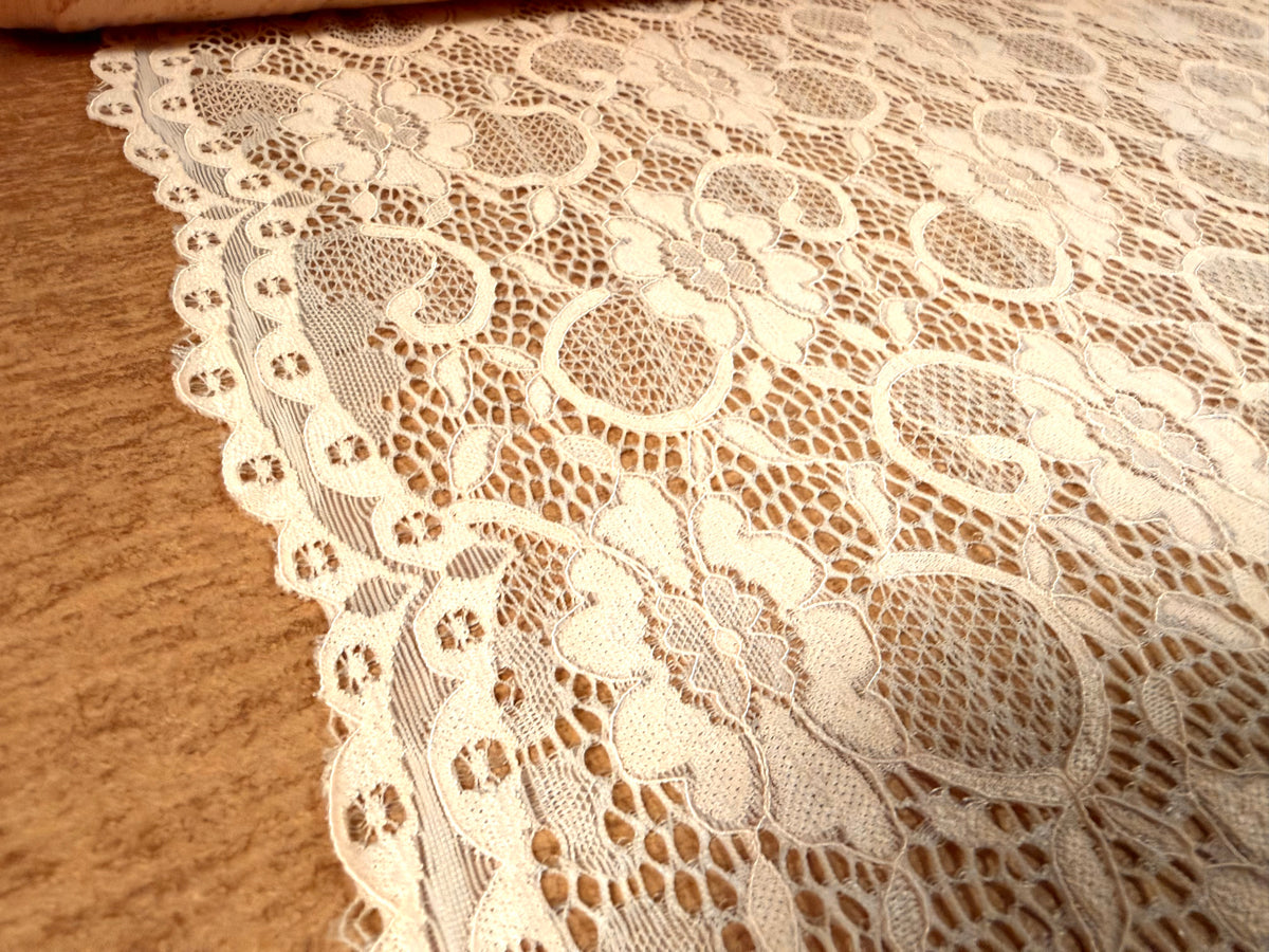 Stretch spandex lace dress fabric with scalloped selvedge, per metre - floral - corded - peach