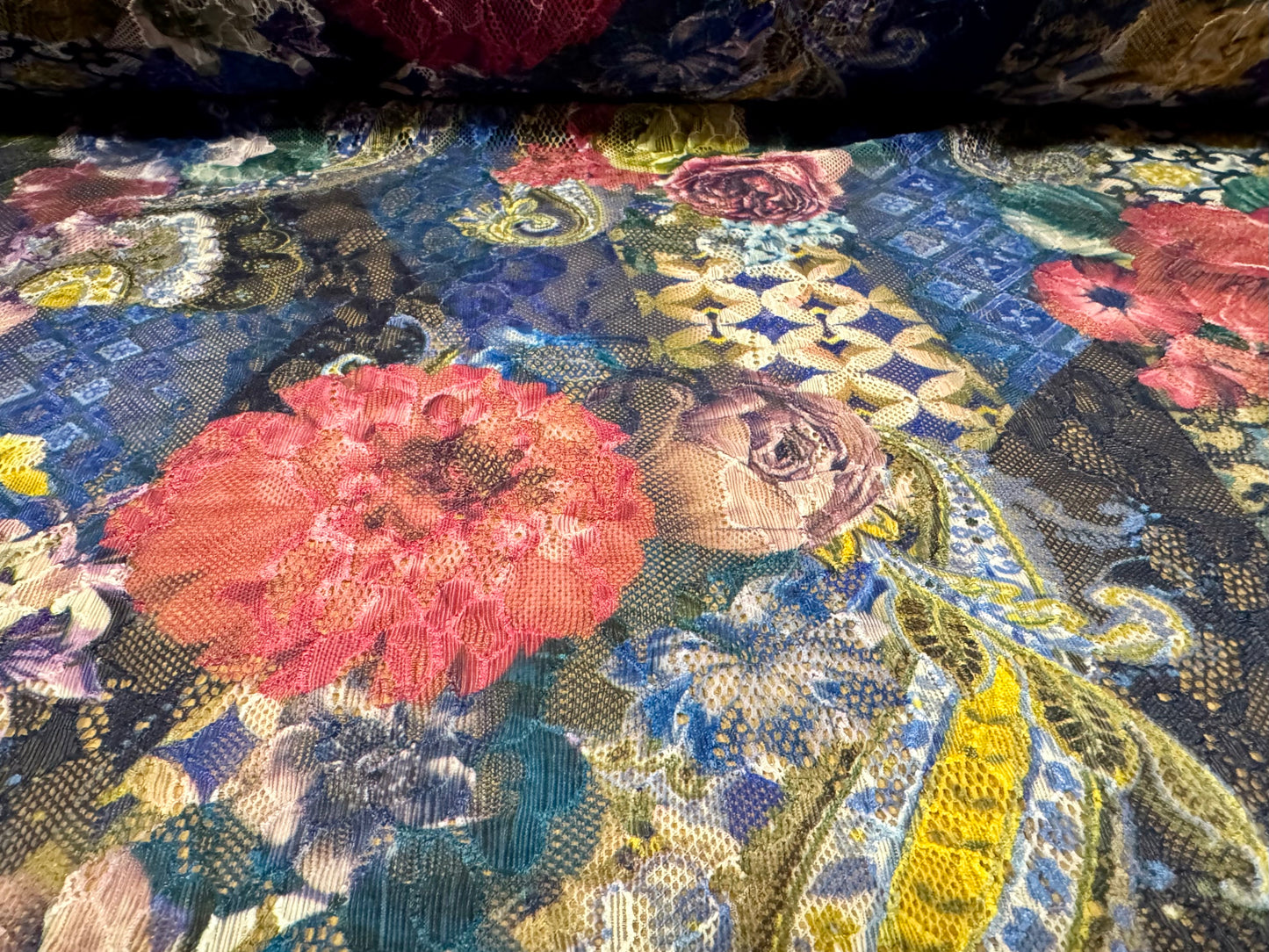 Stretch spandex lace fabric, per metre - paisley rose print - blue & pink