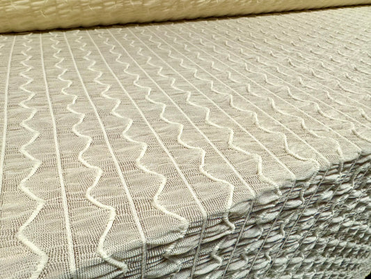 Super stretch mesh fashion fabric, per metre - zigzag jacquard - cream