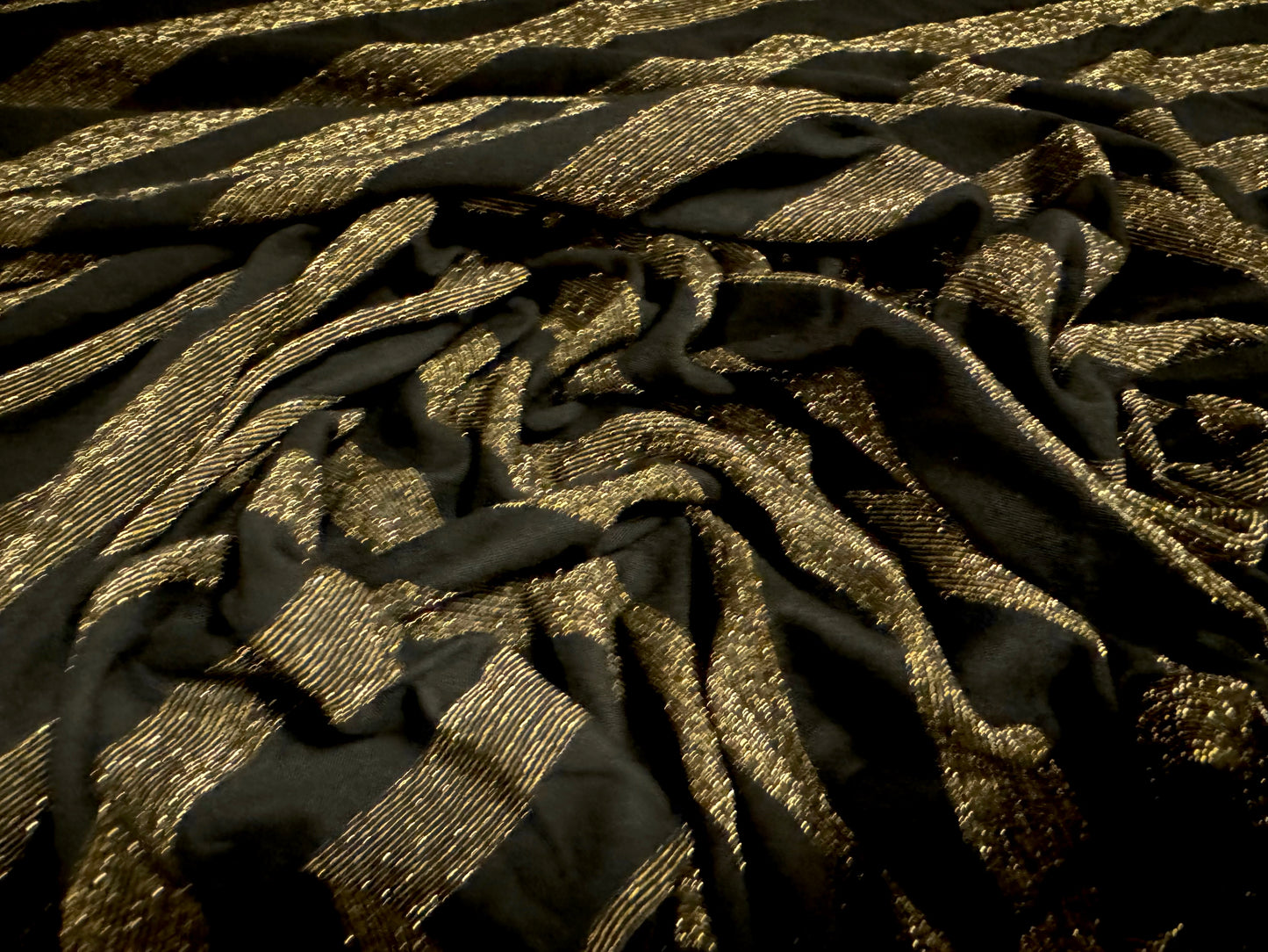 Metallic single jersey fashion fabric, per metre - lurex stripe - black & gold