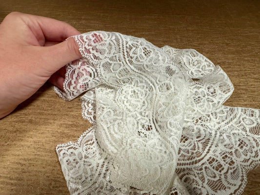 Scalloped stretch lace edging trim fabric, per metre - floral - cream