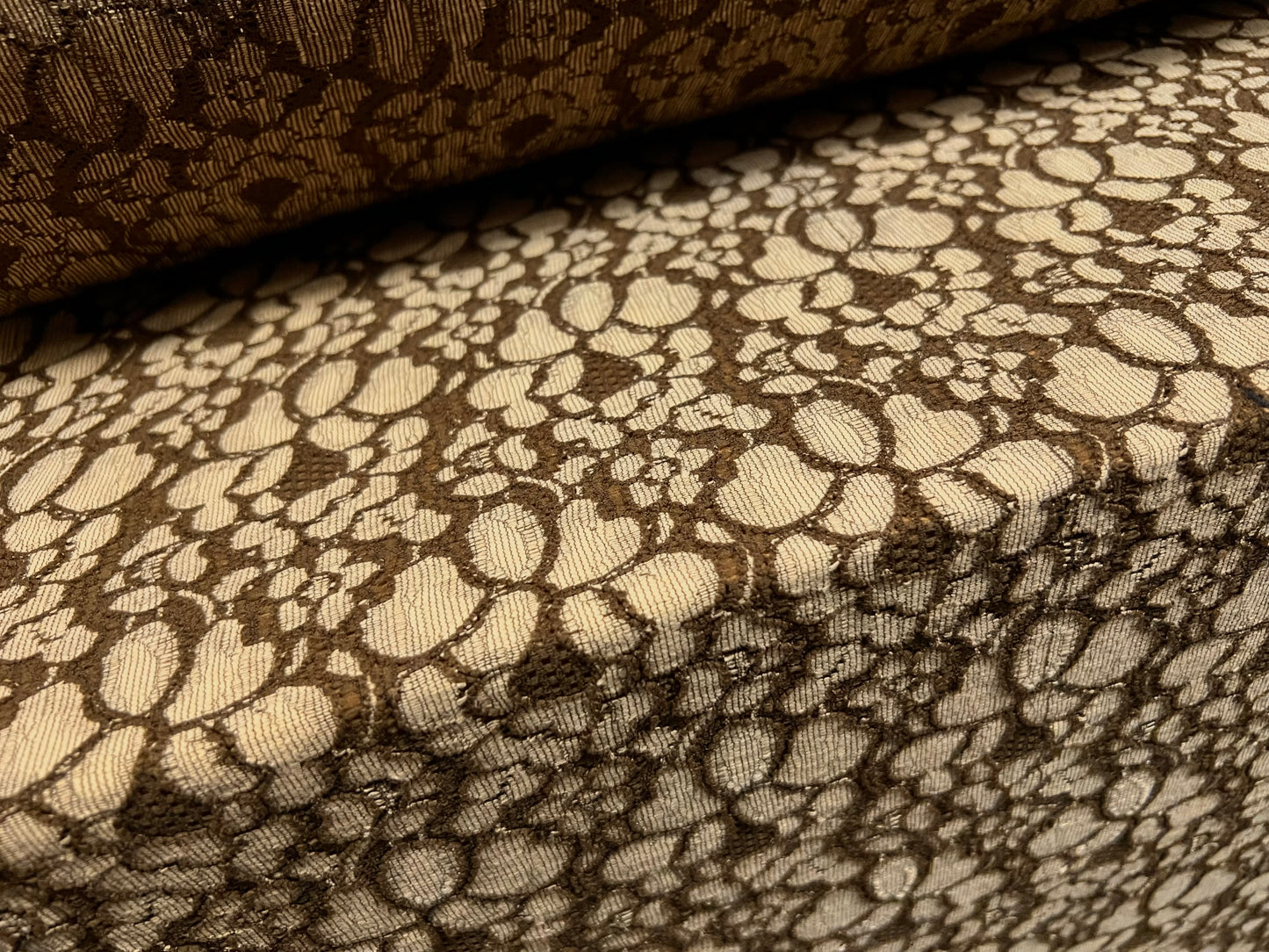 Stretch spandex lace dress fabric, per metre  - flower design - brown & beige