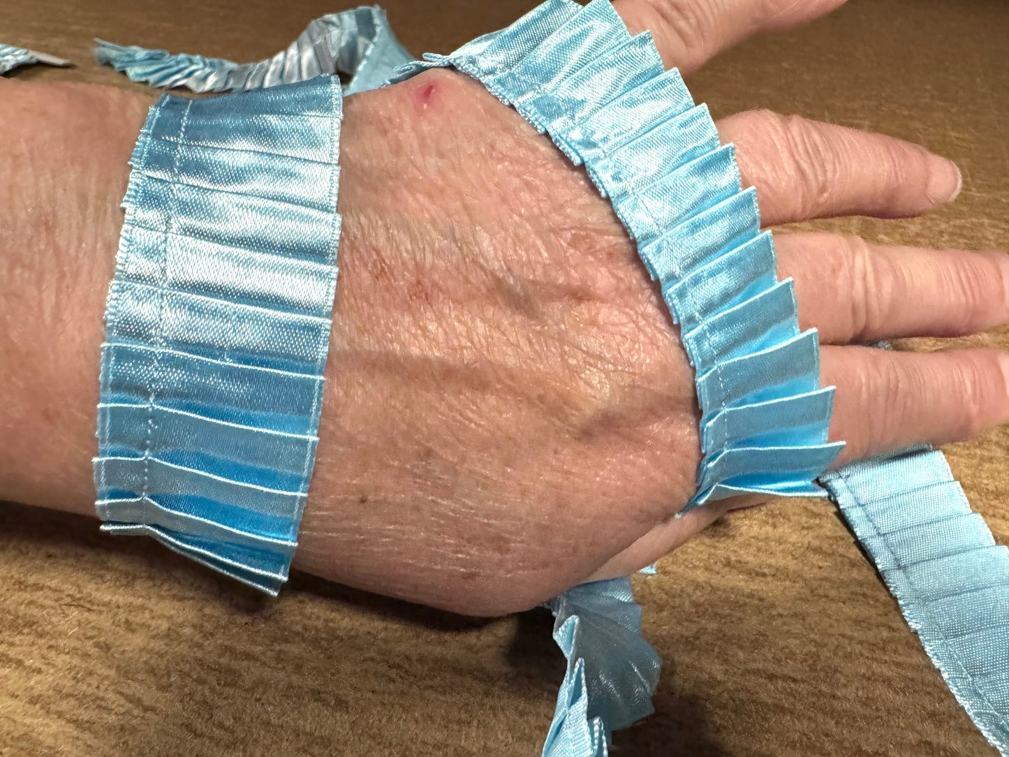 Concertina satin edging trim fabric, per metre - turquoise