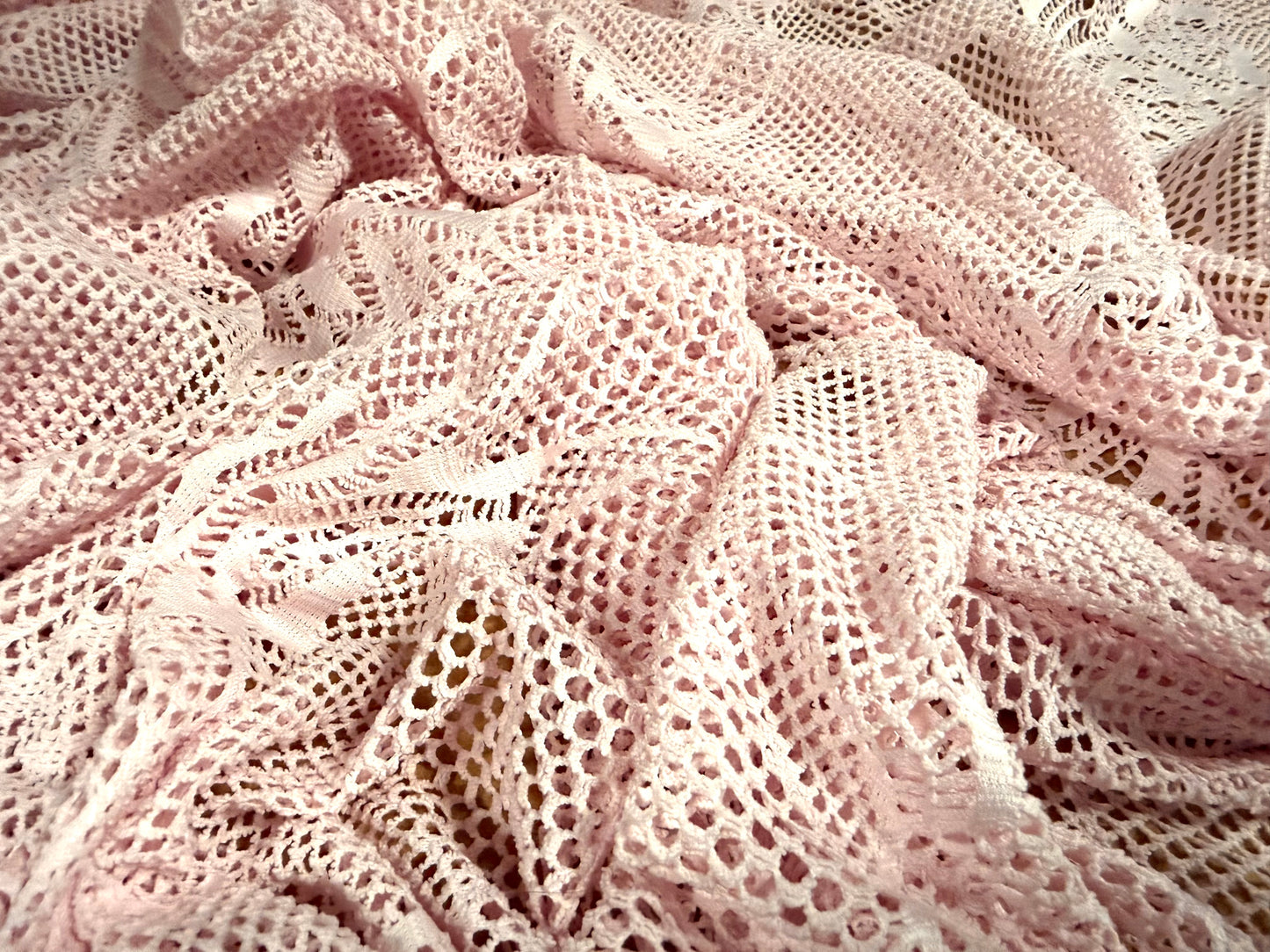 Stretch fishnet jersey fabric with floral design, per metre - pink