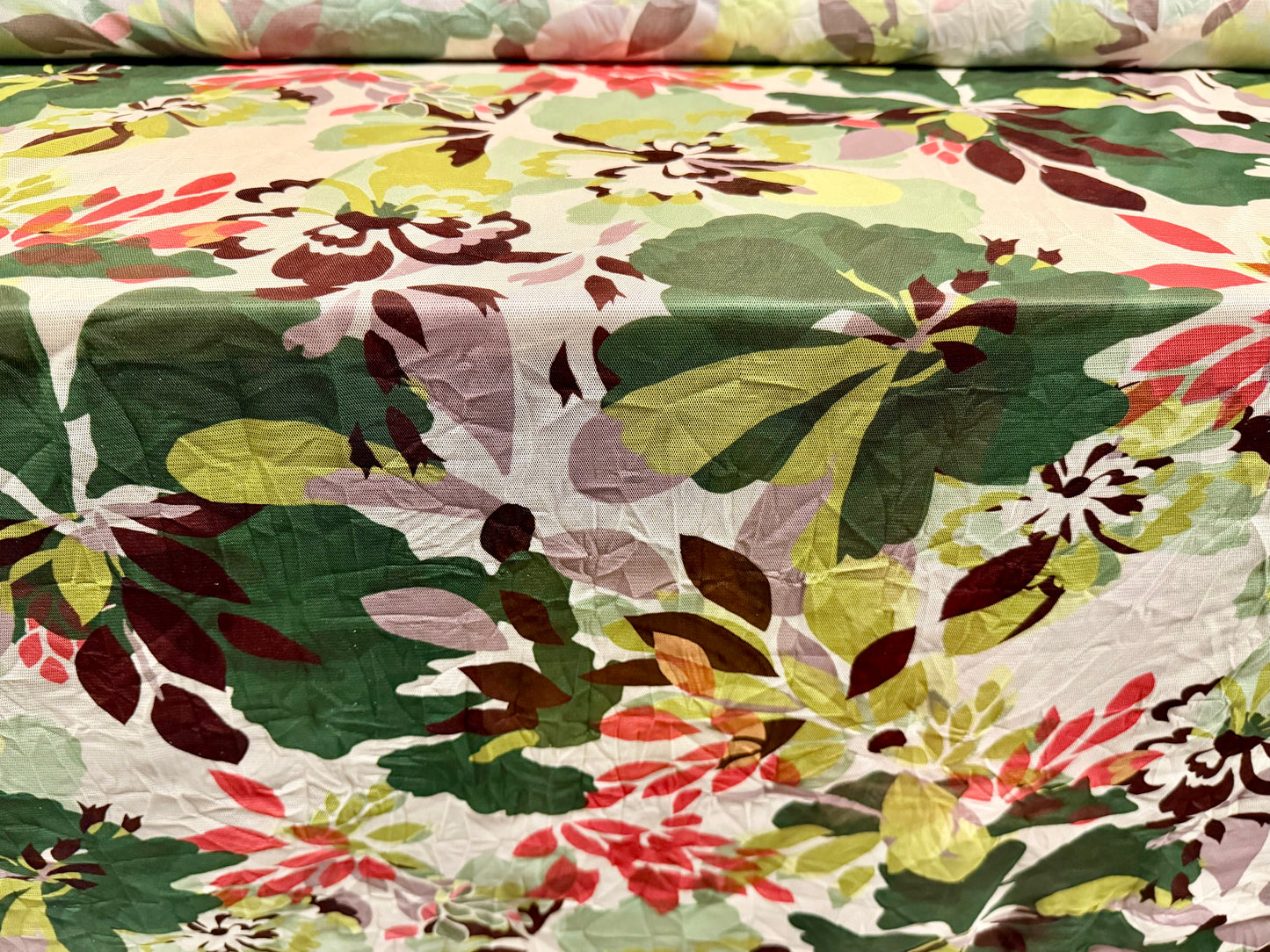 Crushed lightweight mesh fabric, per metre - jungle flower print - green