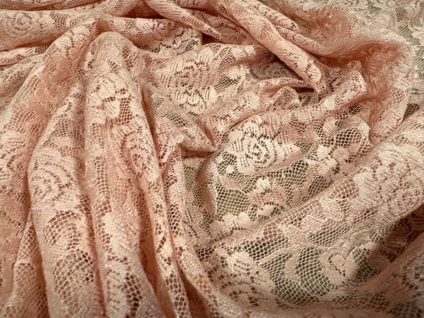 Stretch spandex lace fabric, per metre - rose pattern - pink