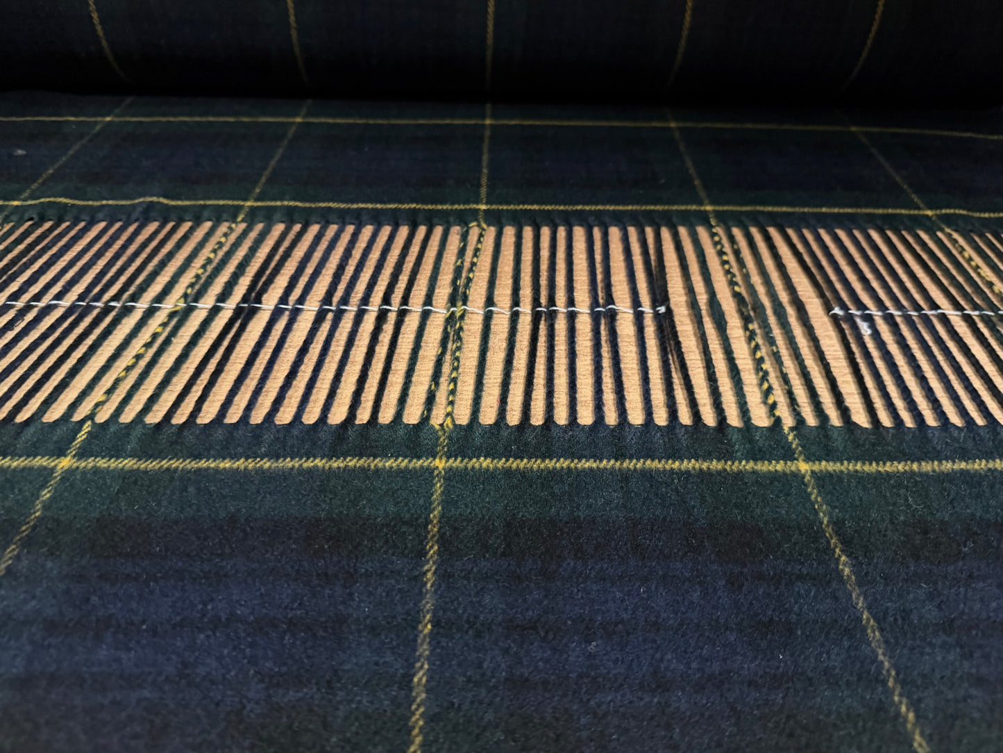 Tasseled wool flannel fabric, per metre - Blackwatch tartan - 120 cms panel