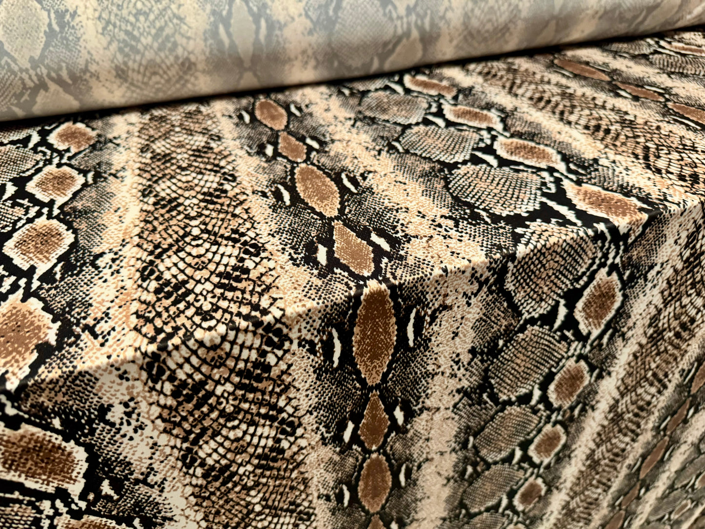 Stretch spandex Jersey fabric, per metre -snakeskin animal print - black & beige