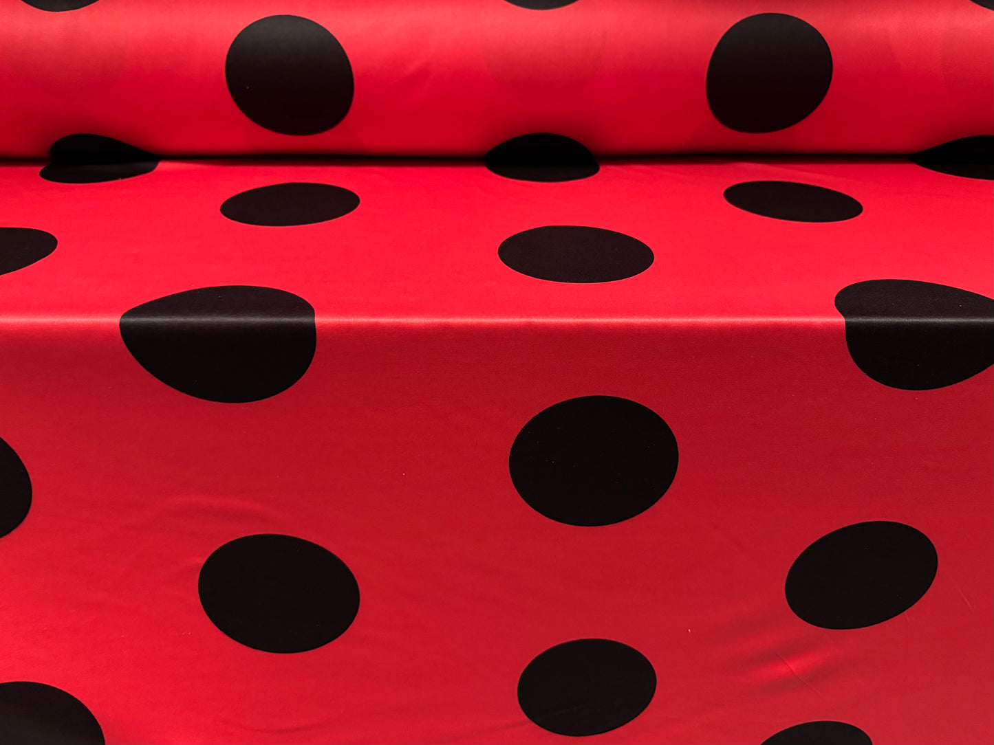 Single jersey fashion fabric, per metre - jumbo spot print - red & black