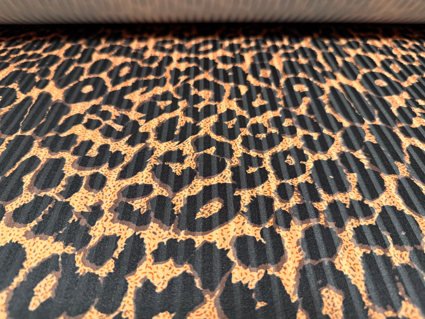 Spandex stretch rib jersey fabric, per metre - cheetah animal print - amber gold