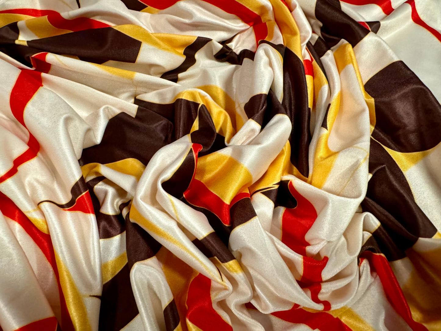 Soft touch stretch spandex single jersey fabric, per metre - 60s Soho Chic print - cream gold & red