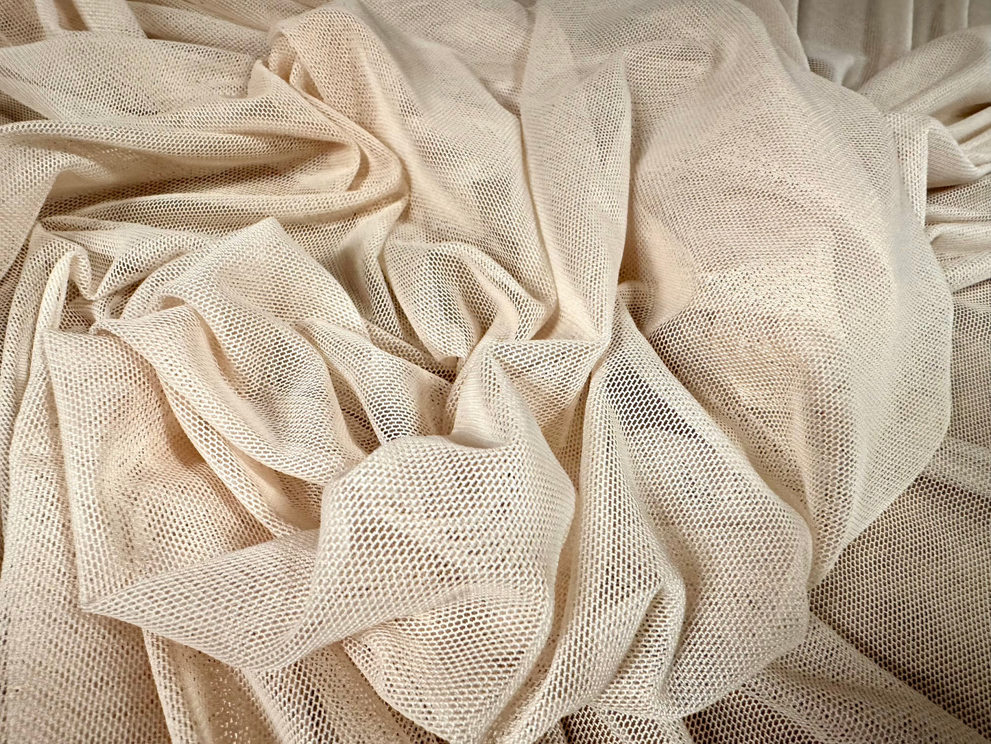 Power mesh net stretch spandex fabric, per metre - plain - light nude
