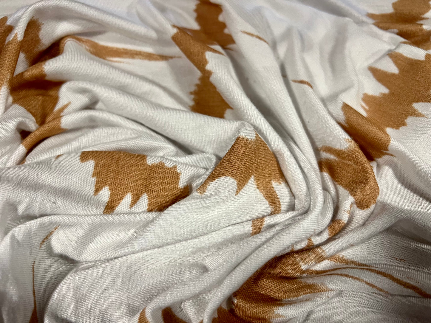 Viscose spandex stretch single jersey fabric, per metre - pulse print - white & caramel