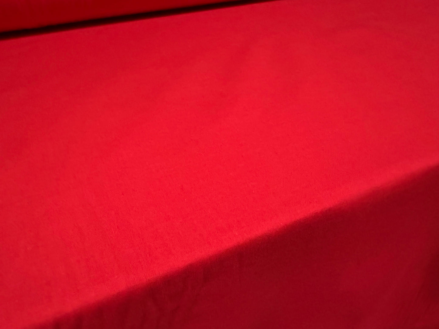 Cotton plain weave fabric, per metre - red