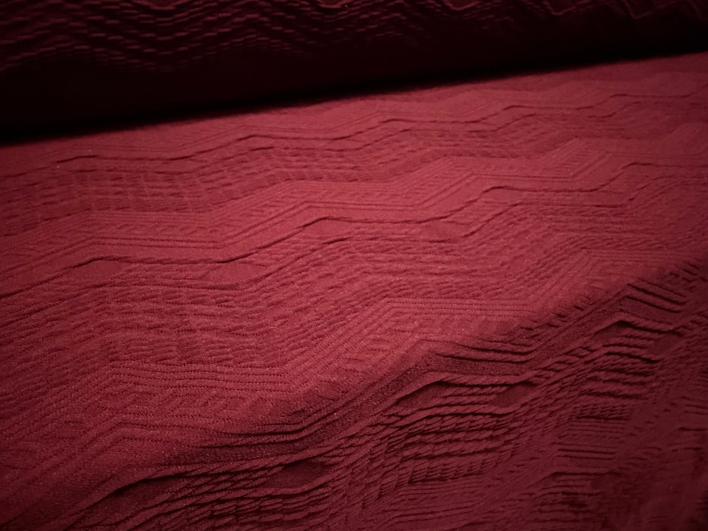 Zigzag jacquard spandex jersey fabric, per metre - wine