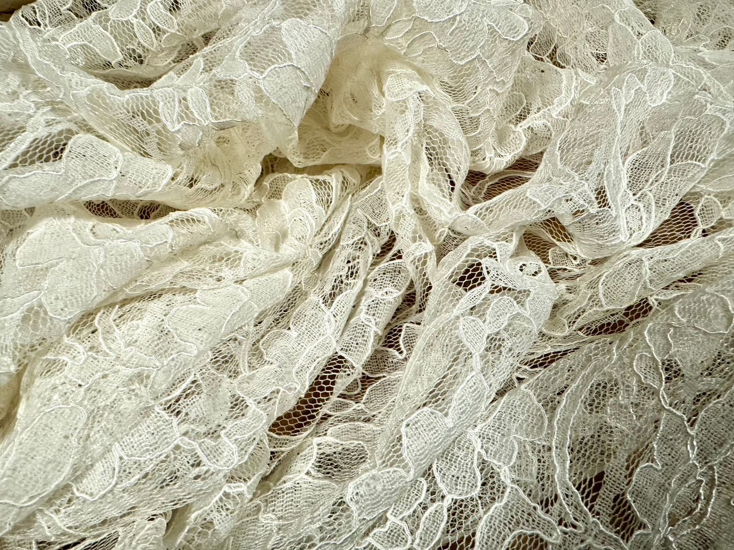 Corded Alencon lace dress fabric with decorative selvedge, per metre - floral - ivory