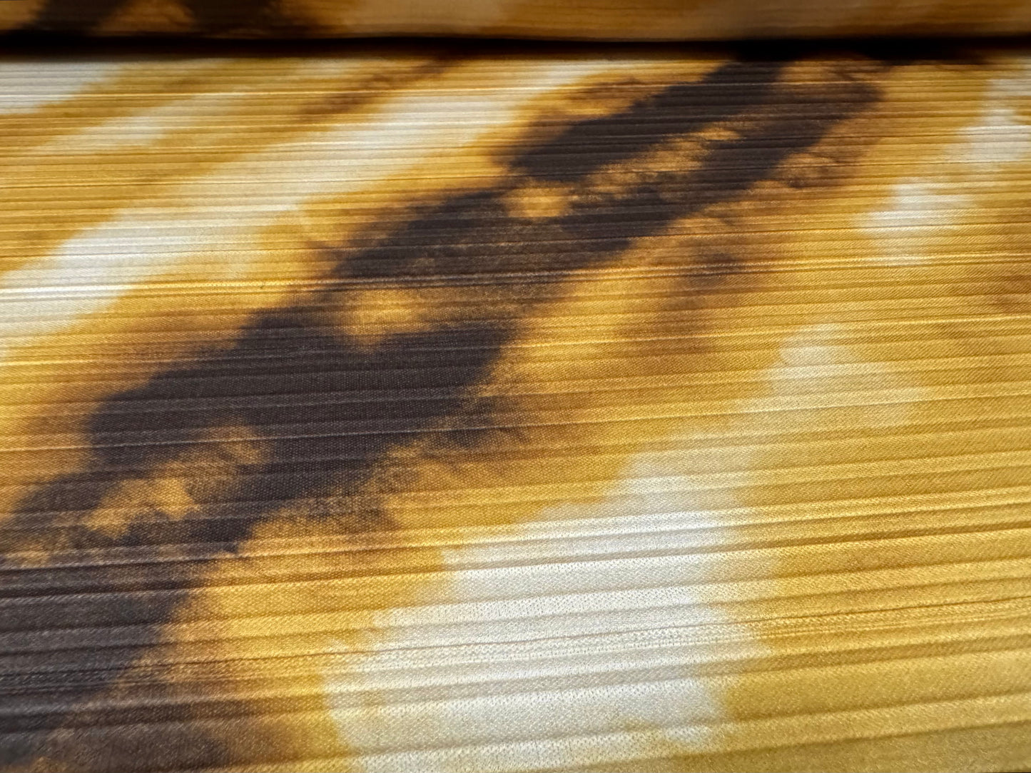 Stretch plissé pleated dress fabric, per metre - diagonal ombré print - gold & cream