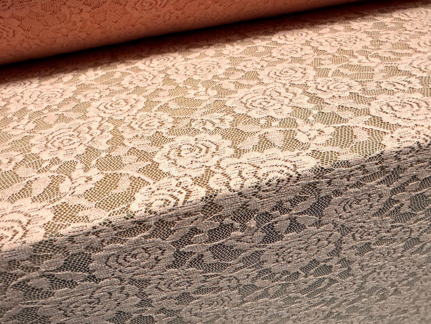 Stretch spandex lace fabric, per metre - rose pattern - pink