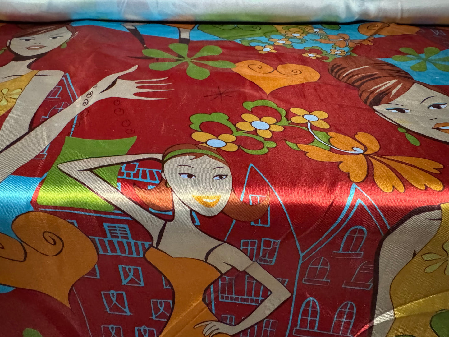 Silky satin woven dress fabric, per metre - Audrey Hepburn retro print - multicolour