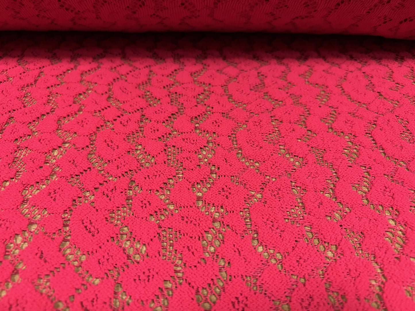 Flocked crochet lace fabric, per metre - flower design - cerise