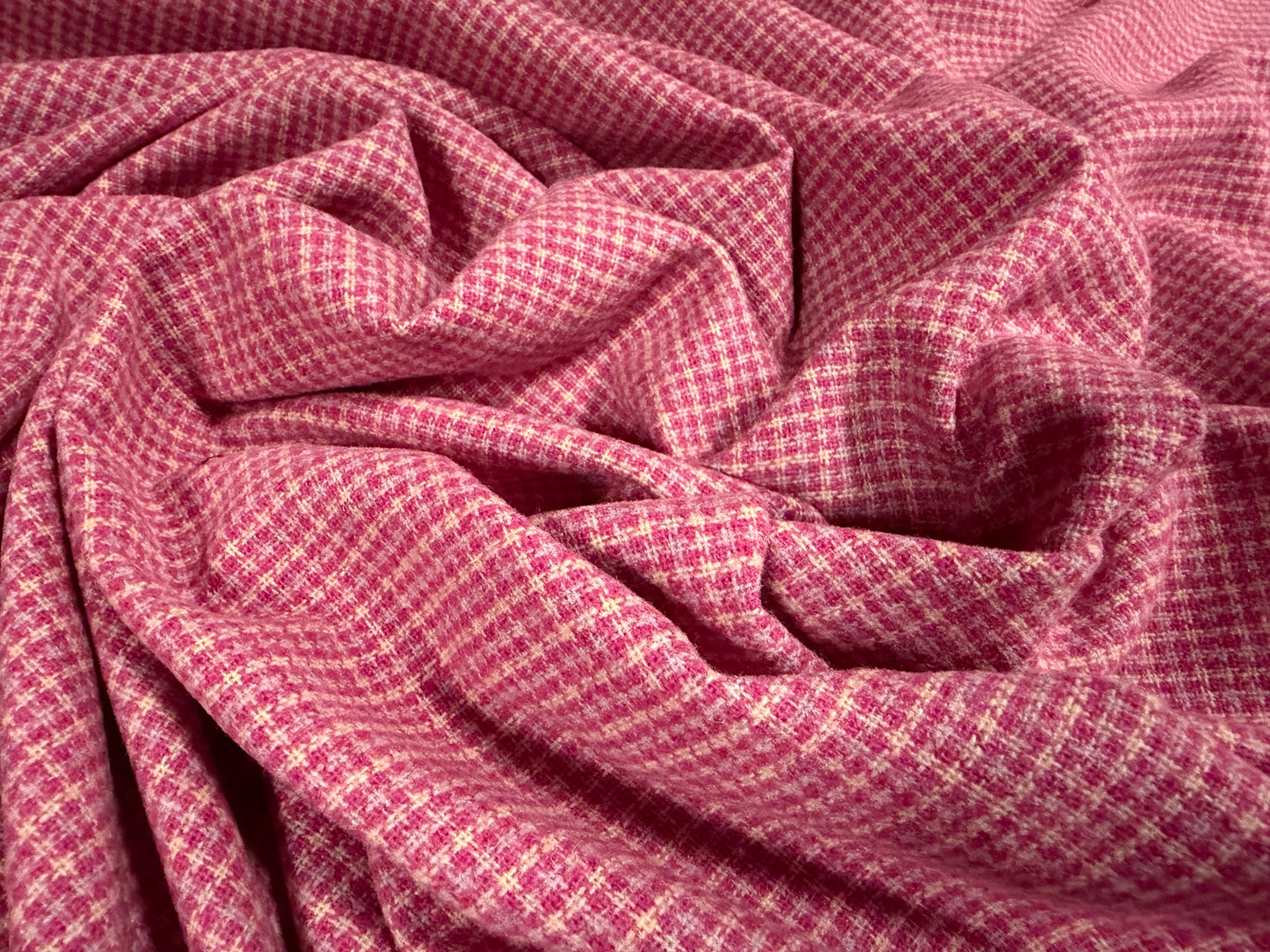 Wool flannel coat jacket fabric, per metre - Country Check - pink