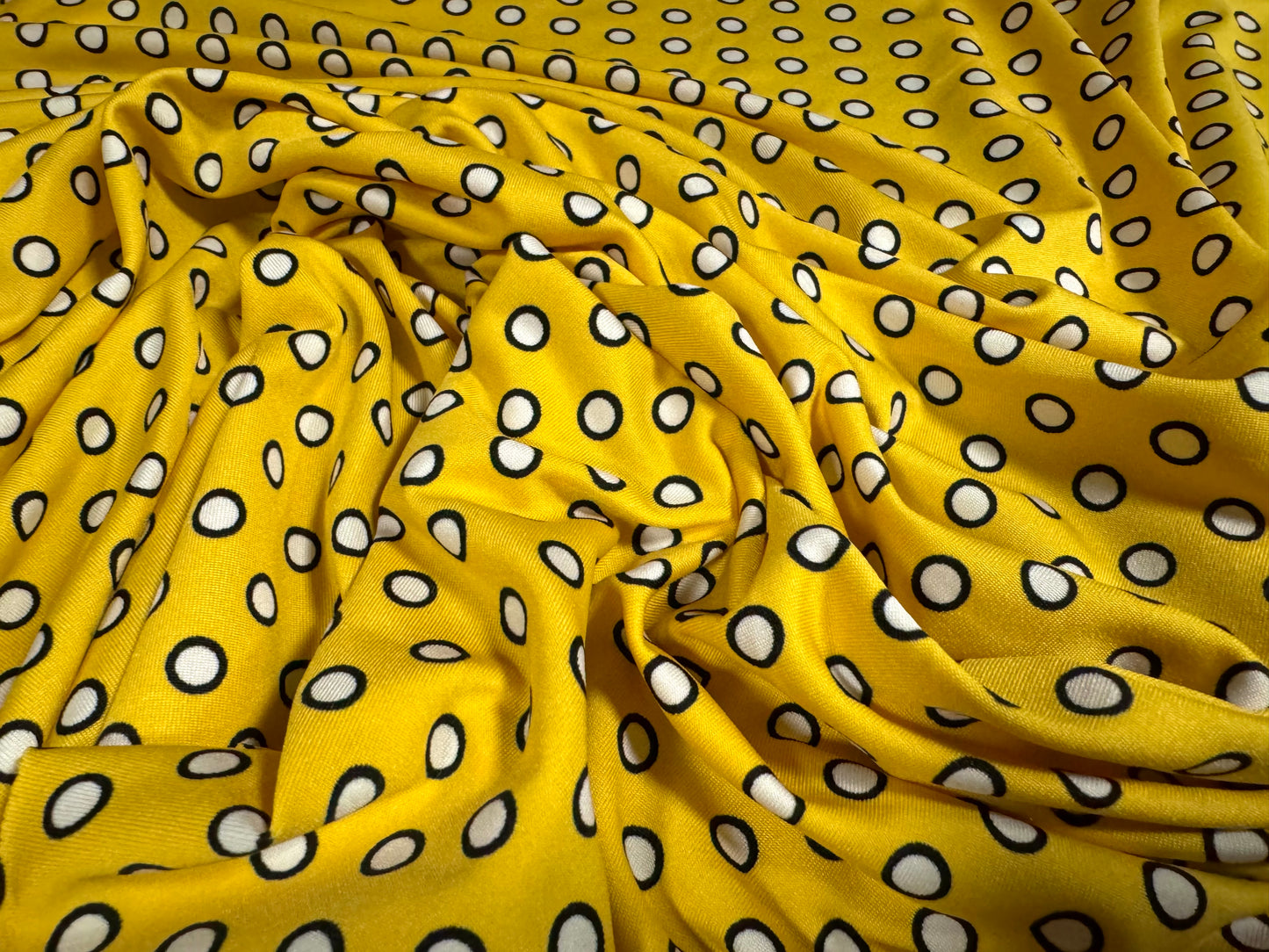 Stretch spandex single jersey fabric, per metre - Bright spot print - yellow