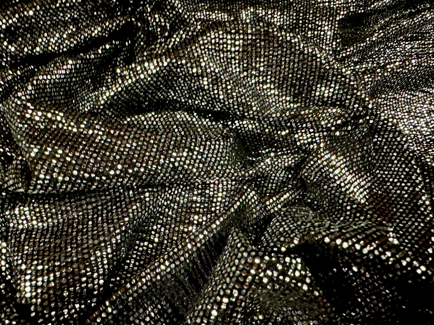 Textured lamé stretch spandex jersey fabric, per metre - plain - silver on black