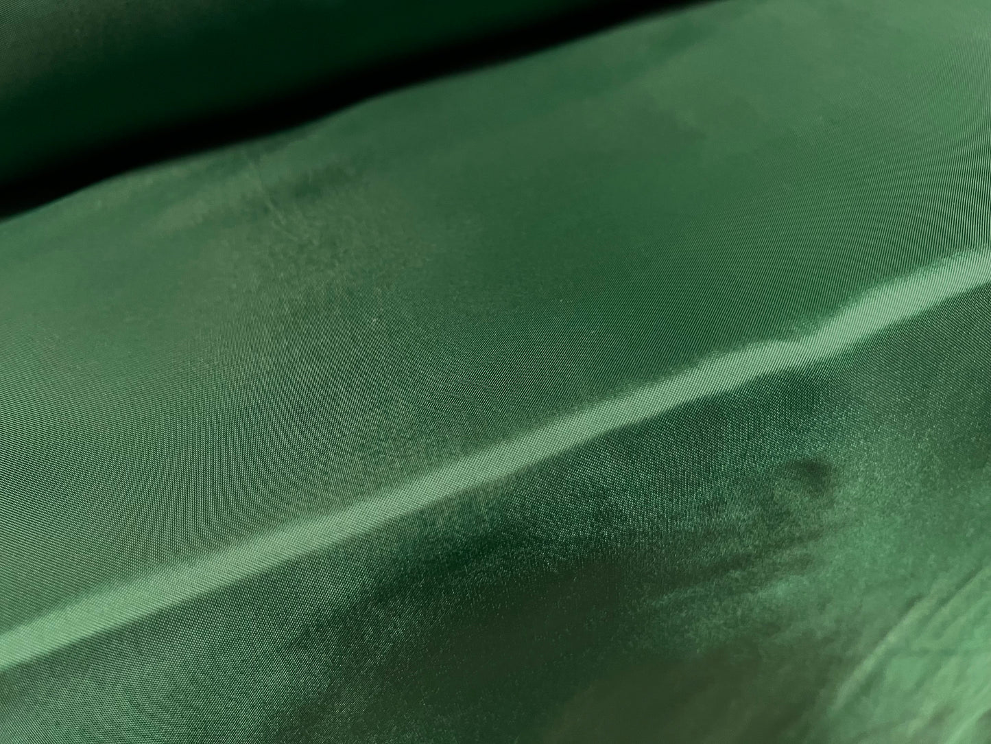 Woven polyester satin lining fabric, per metre - plain - emerald green