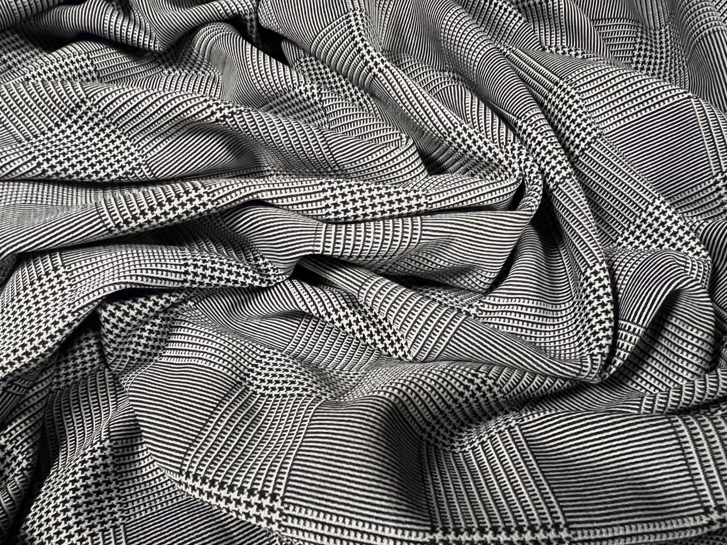 Stretch spandex double jersey fabric, per metre - Prince of Wales check - grey