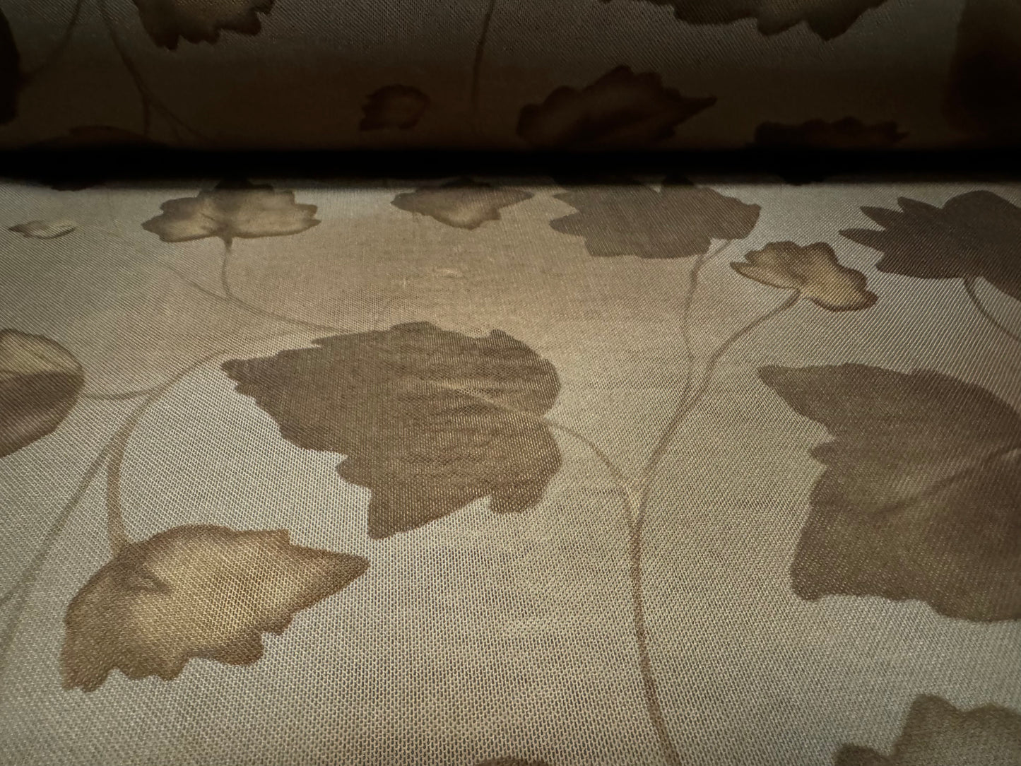 Power mesh net stretch spandex fabric, per metre - Autumn leaves print - taupe