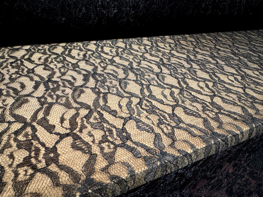 Super sheer mesh lace fabric, per metre - floral design - black