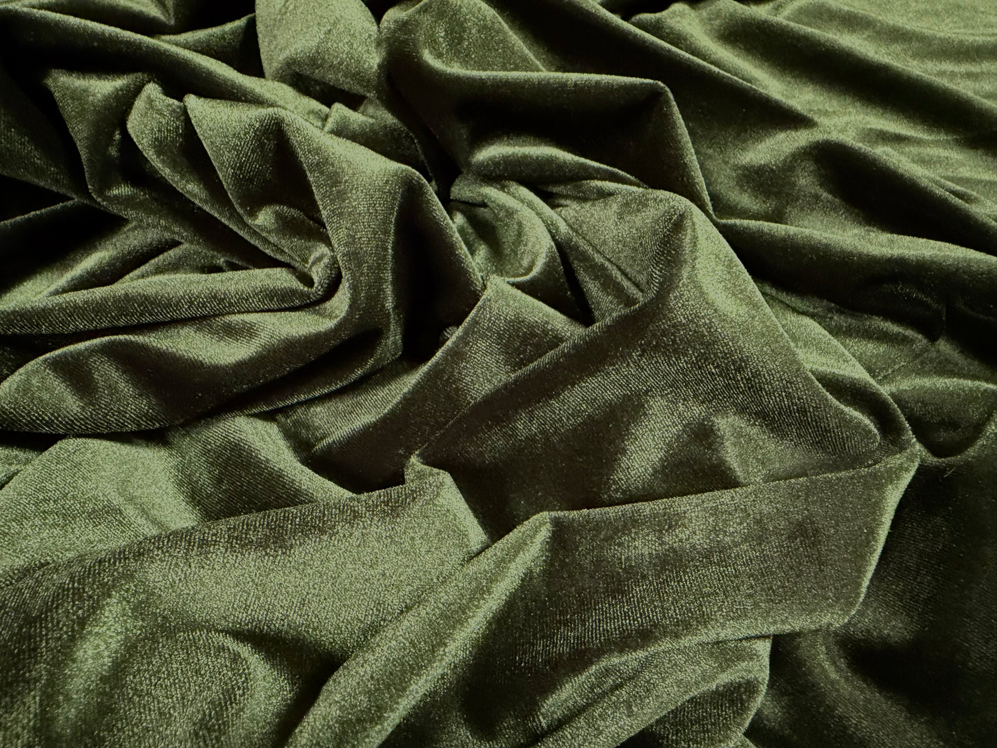 Spandex velvet stretch dress fabric, per metre - plain - Lincoln green