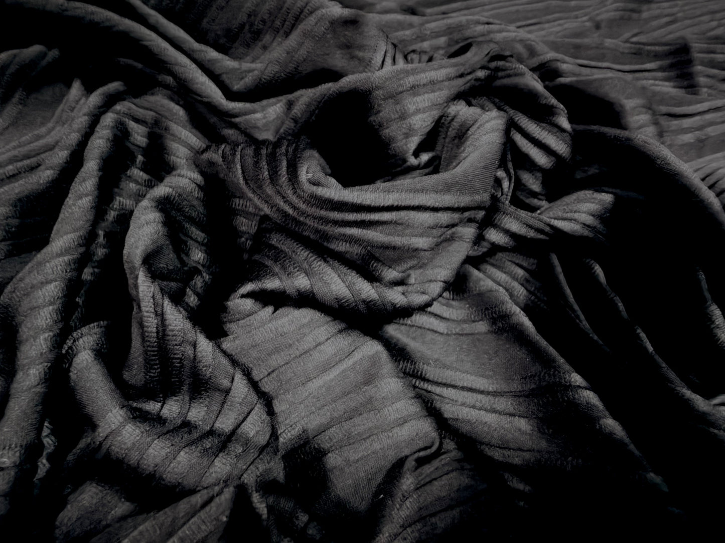 Wave jacquard stretch spandex double jersey fabric, per metre - black