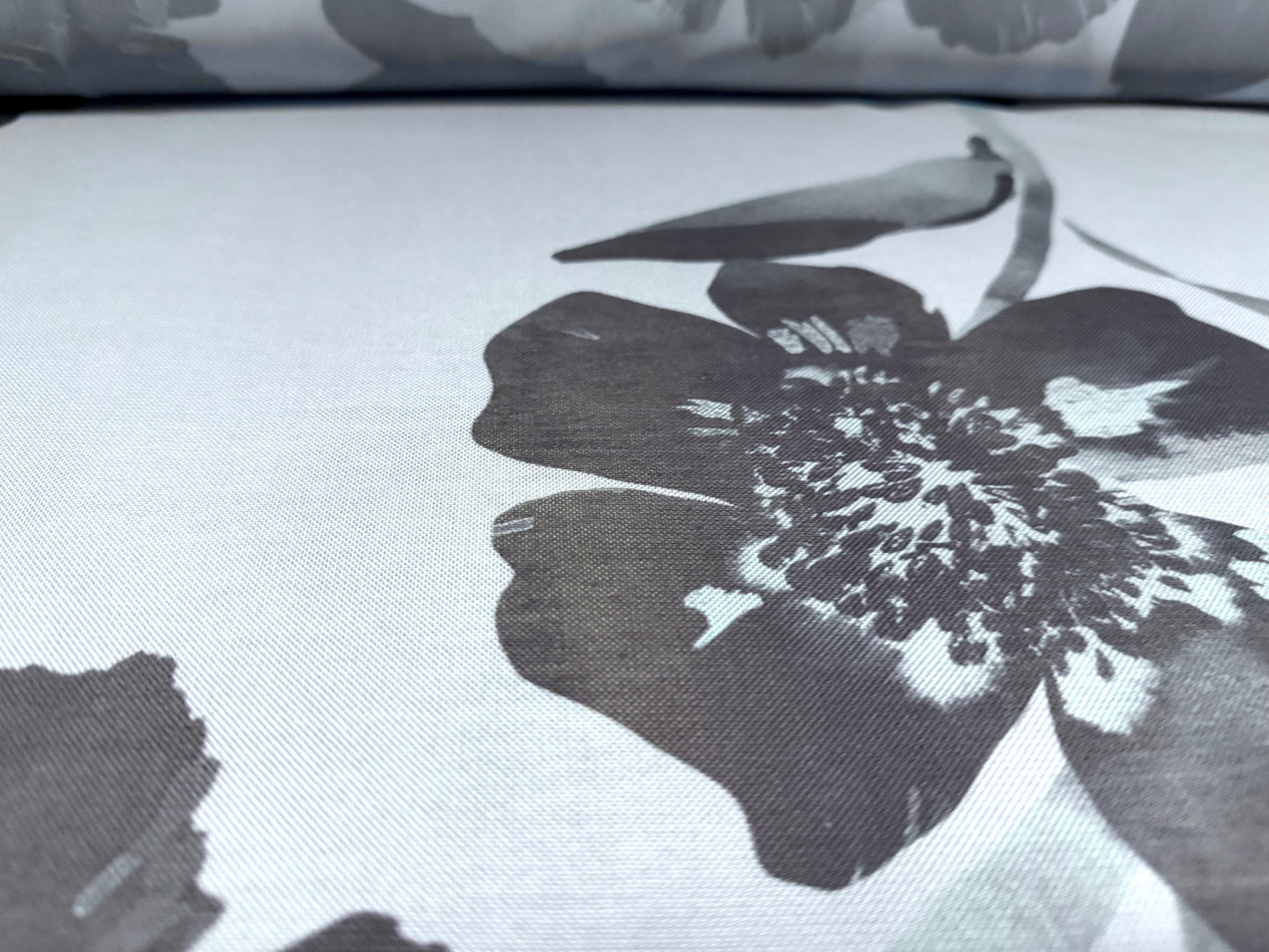 Power mesh net stretch spandex fabric, per metre - lily print - powder blue