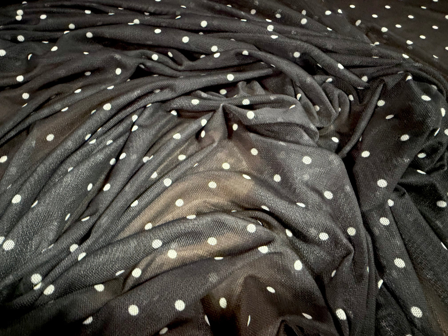 Power mesh net stretch spandex fabric, per metre - spot print - black & white