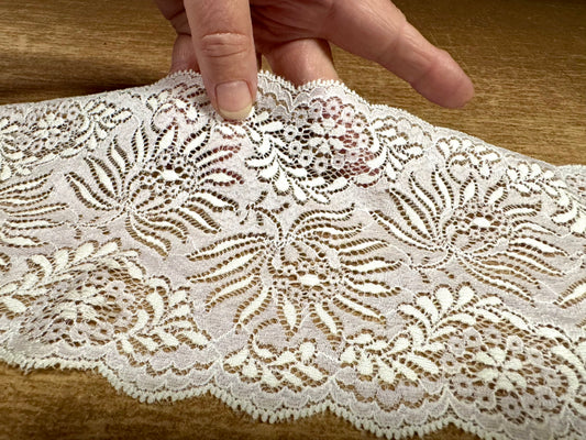 Stretch lace edging trim fabric with scalloped selvedges, per metre - floral - cream & lavender mist