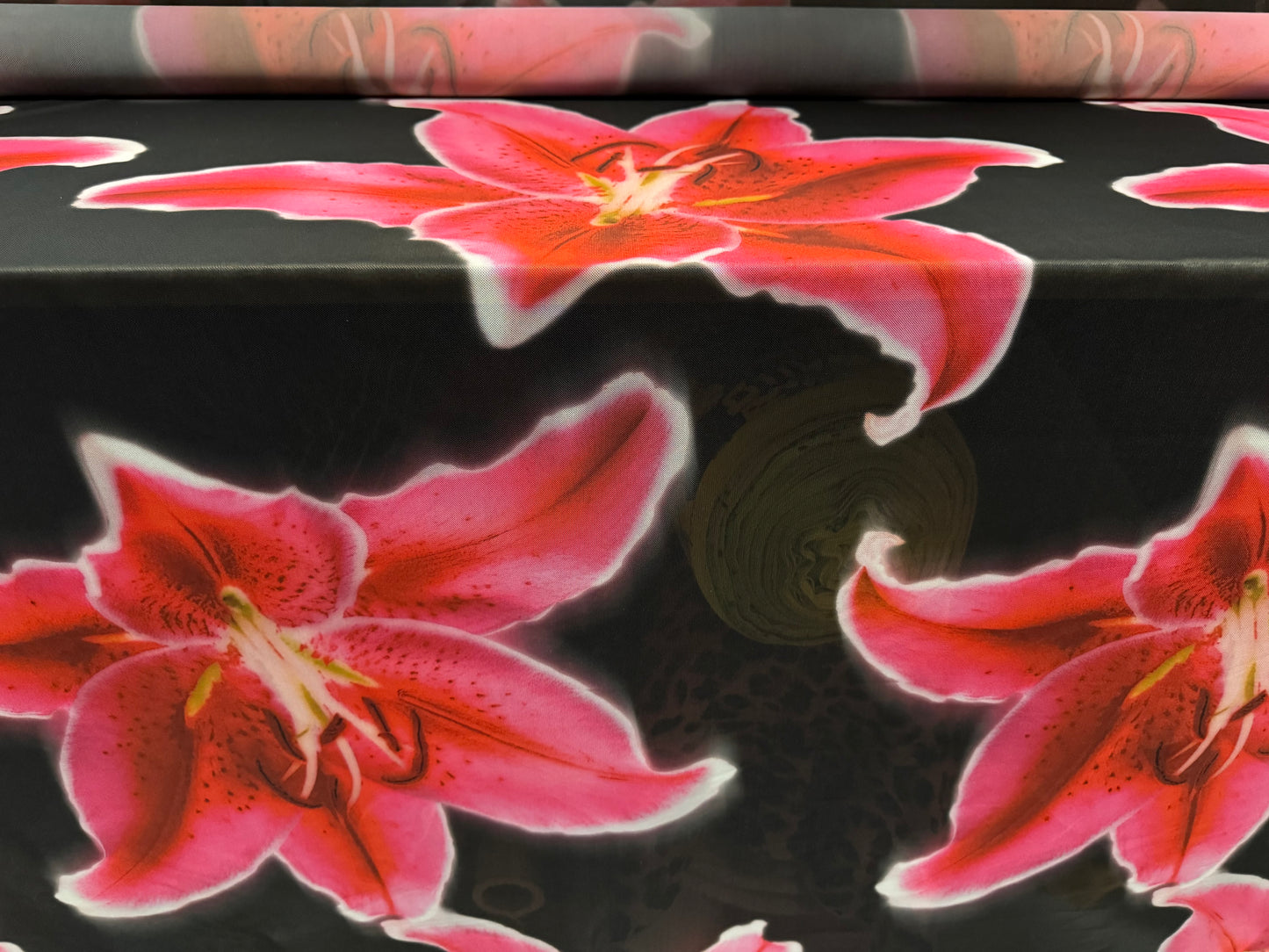 Power mesh net stretch spandex fabric, per metre - stargazer lily print - black & cerise pink