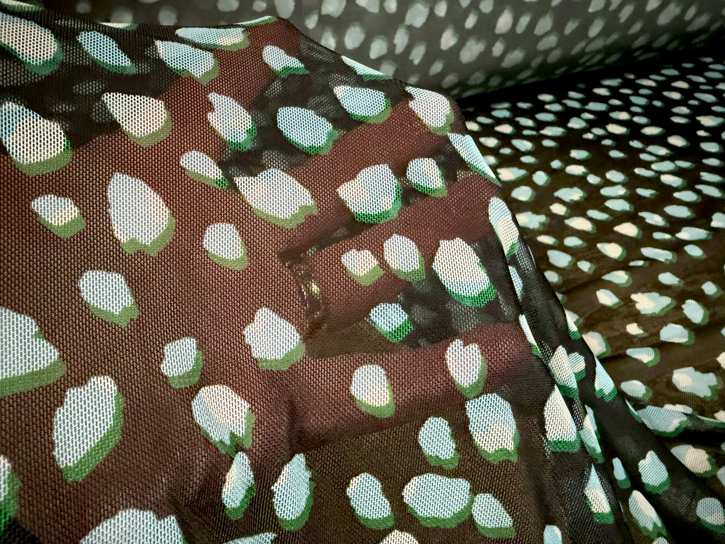 Power mesh net stretch spandex fabric, per metre - abstract print - black & turquoise