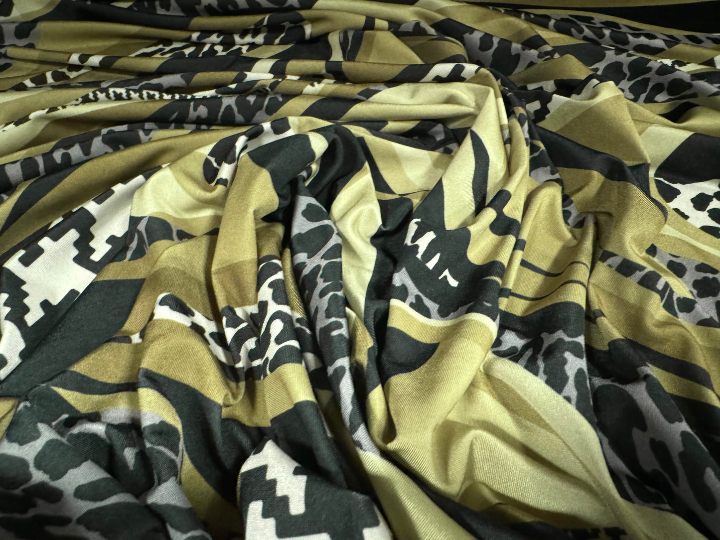 Soft touch stretch spandex single jersey fabric, per metre - houndstooth swirl print - khaki