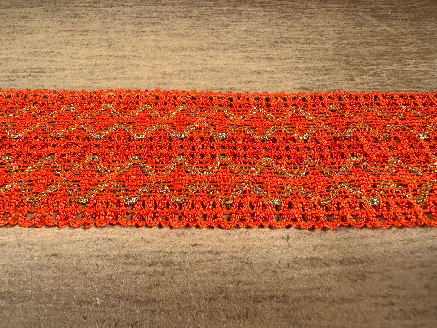 Metallic crochet lace edging trim fabric, per metre - zigzag - orange with gold lurex