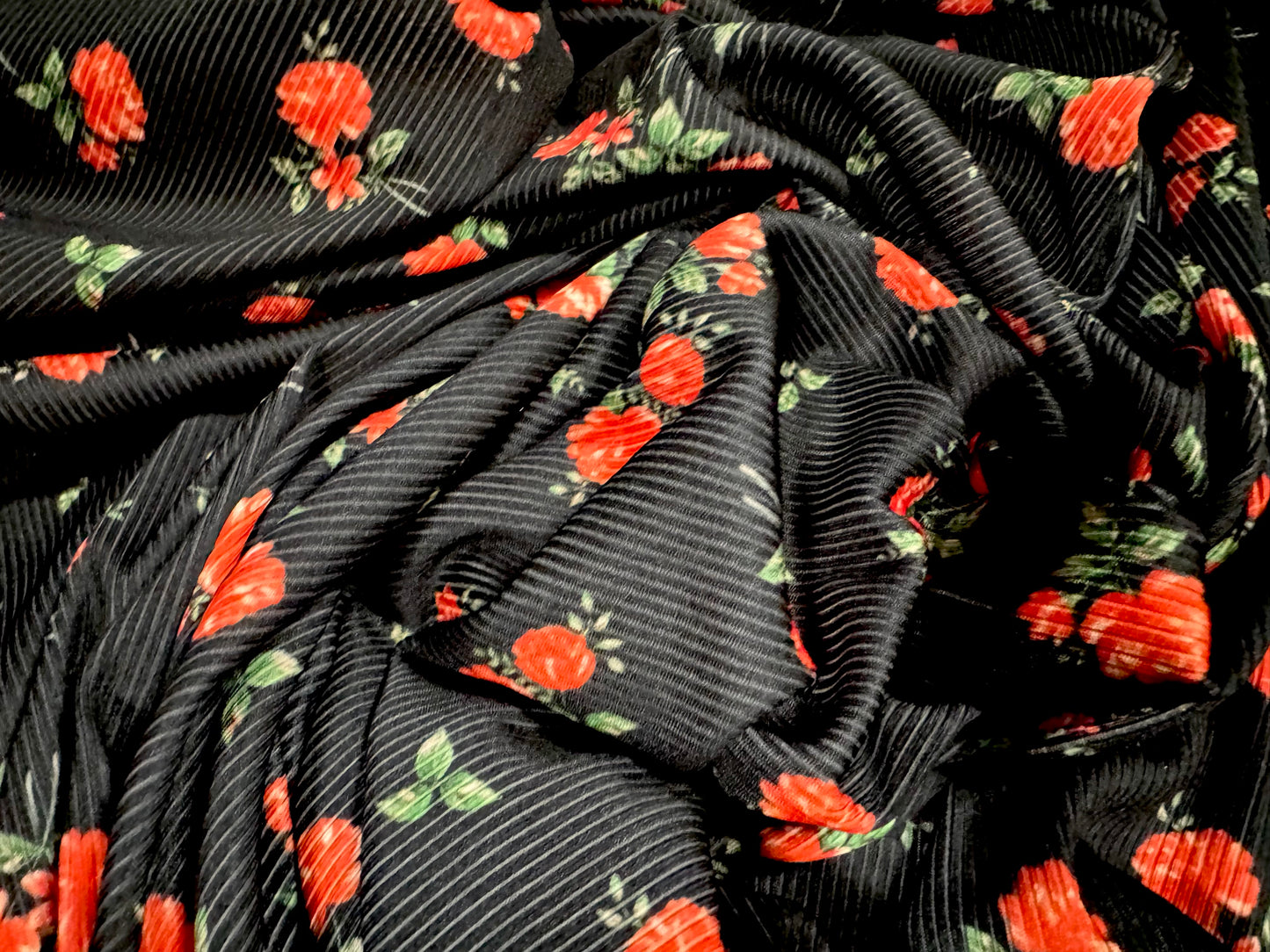 Stretch spandex rib jersey fabric, per metre - flower print - black & red