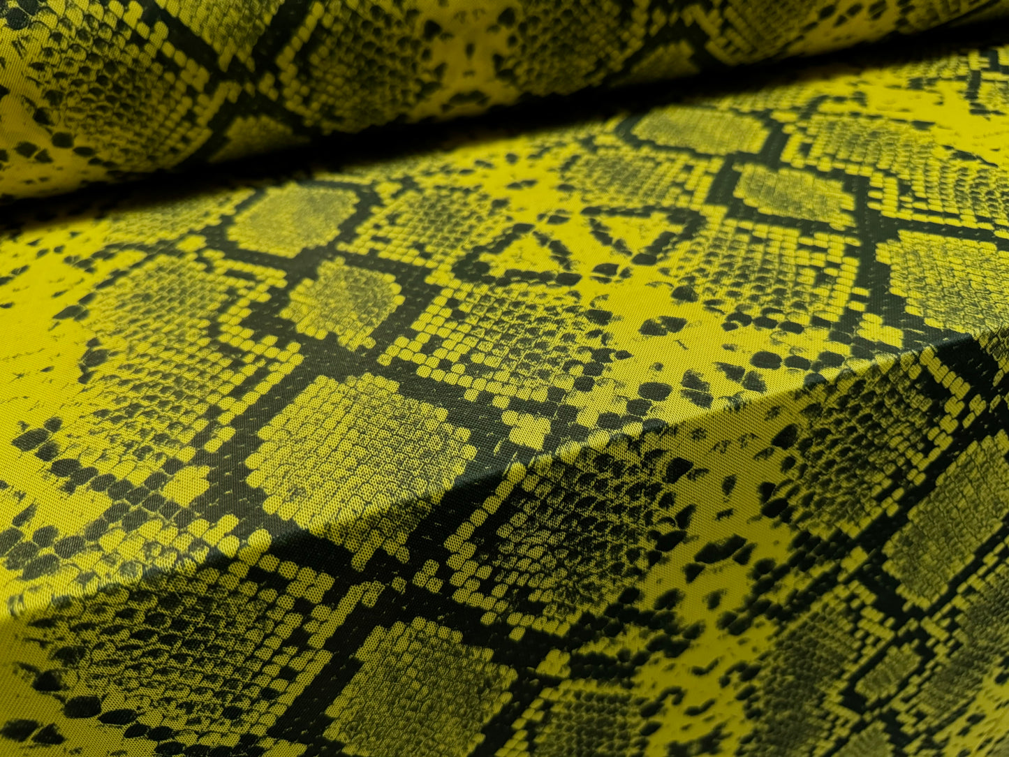 Power mesh net stretch spandex fabric, per metre - snakeskin animal print - mustard