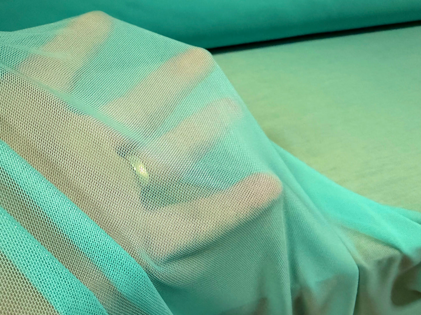 Power mesh net stretch spandex fabric, per metre - plain - turquoise