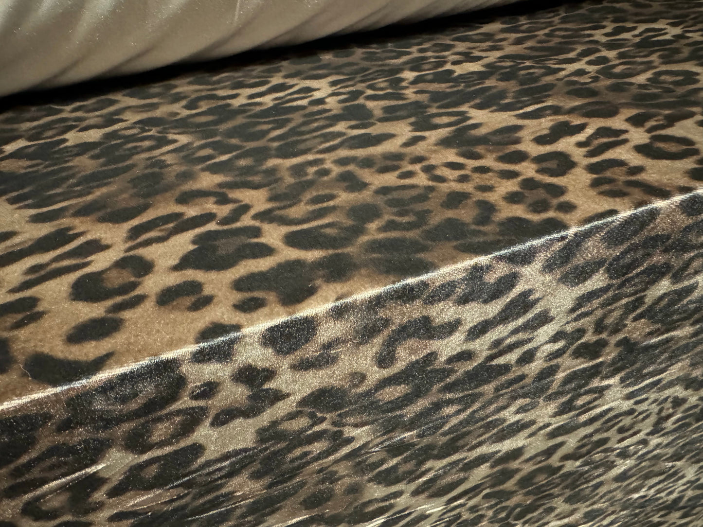 Spandex velvet stretch dress fabric, per mere - leopard print - taupe